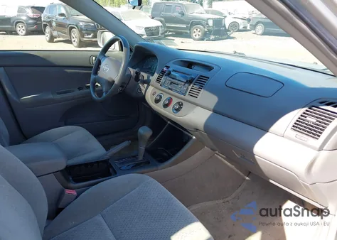 2003 Toyota Camry Le из США, поврежденный, VIN 4T1BE32K43U228022